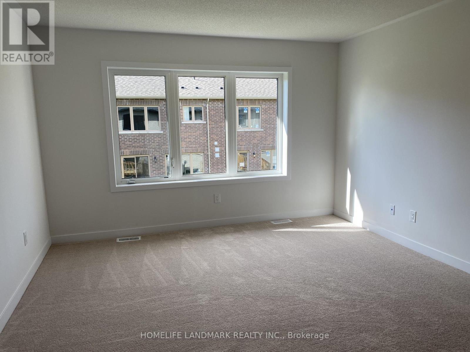 36 John Canning Way E, Markham, ON - Indoor Photo Showing Other Room