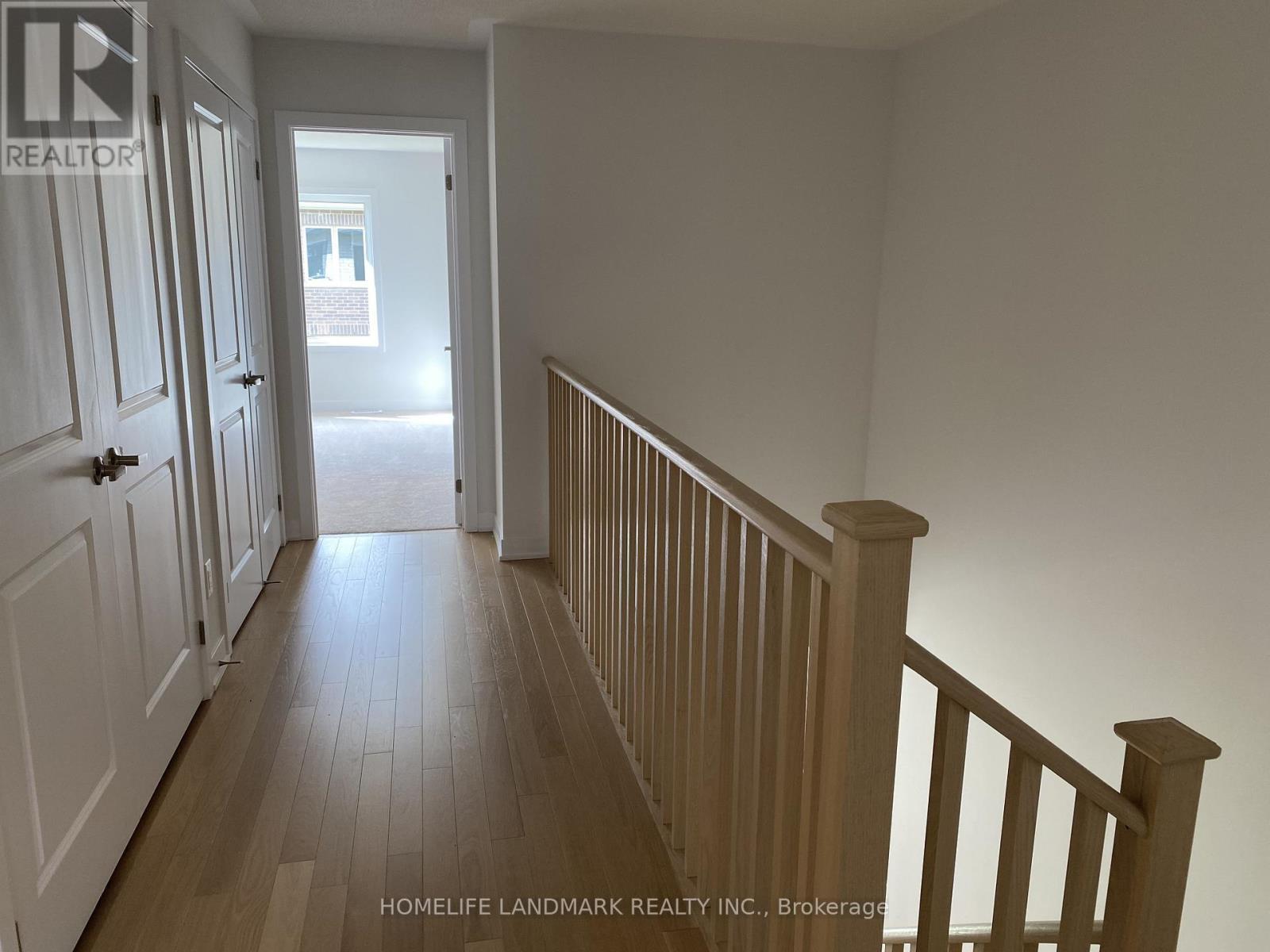 36 John Canning Way E, Markham, ON - Indoor Photo Showing Other Room