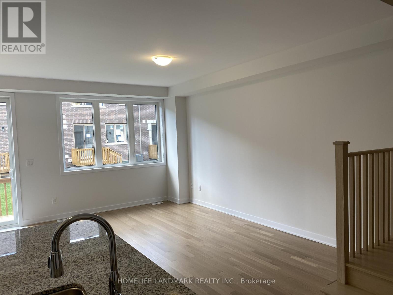 36 John Canning Way E, Markham, ON - Indoor