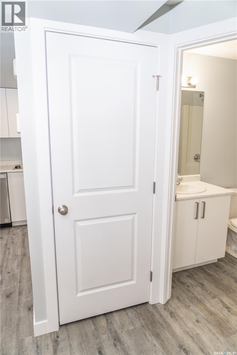 366 Stehwien Street, Saskatoon, SK - Indoor