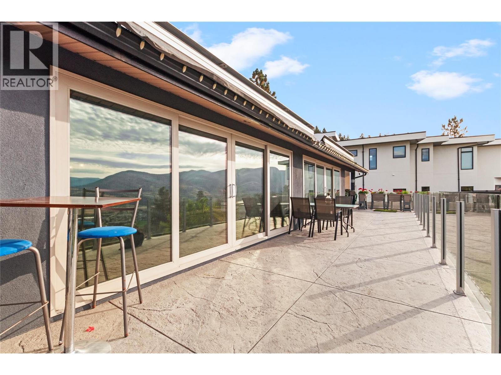 3005 Juniper Drive, Penticton, BC - Outdoor With Deck Patio Veranda