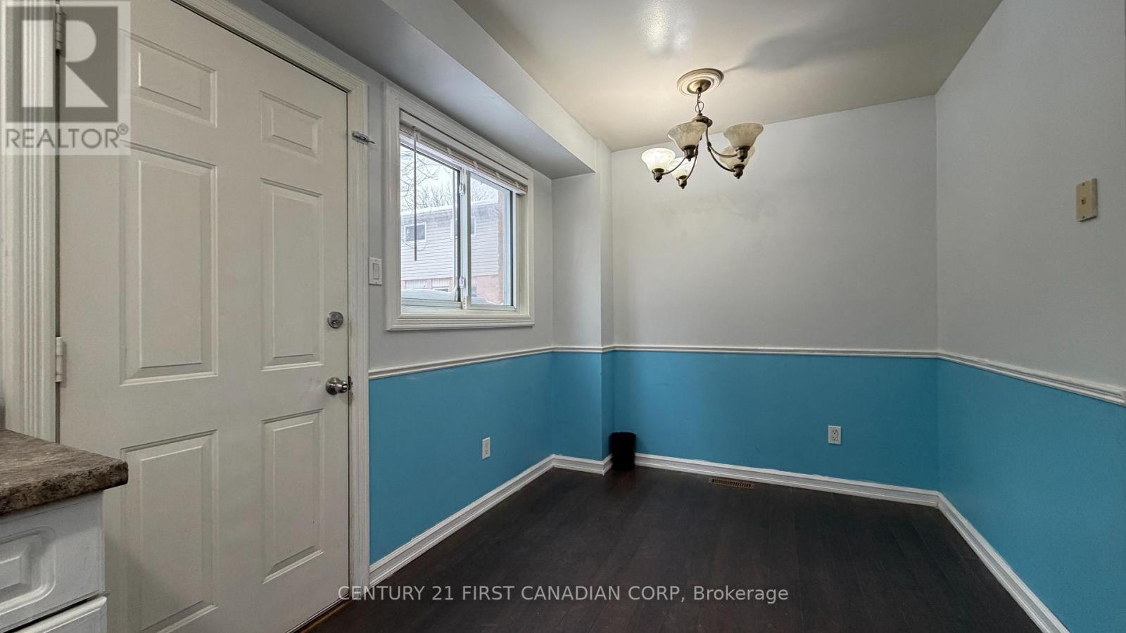 8 - 45 Gatewood Place, London East (East A), ON - Indoor Photo Showing Other Room