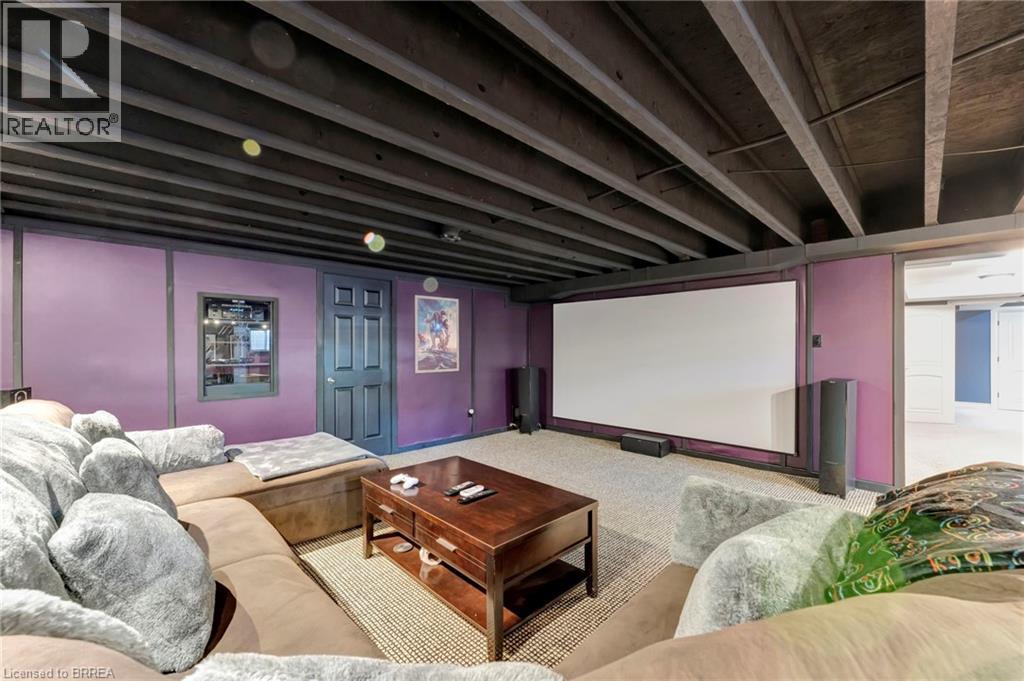 1 Bowen Lane, Brantford, ON - Indoor