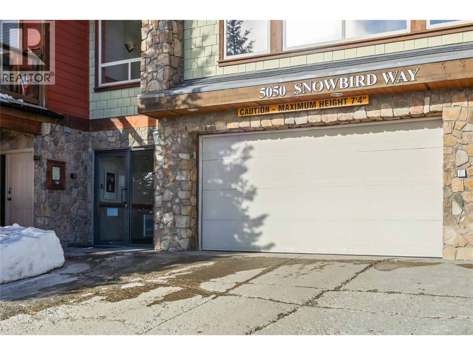 5050 Snowbird Way Unit# 306, Big White, BC - Outdoor
