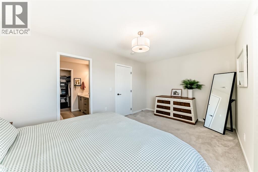 646 Copperstone Manor Se, Calgary, AB - Indoor Photo Showing Bedroom