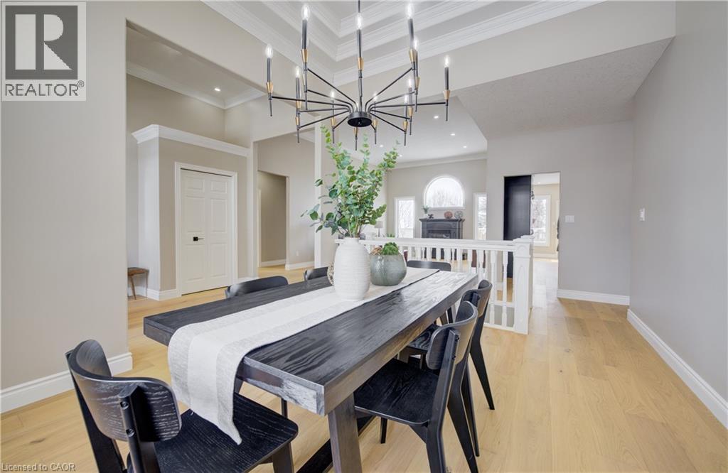 31 Fall Harvest Drive, Kitchener, ON - Indoor Photo Showing Dining Room