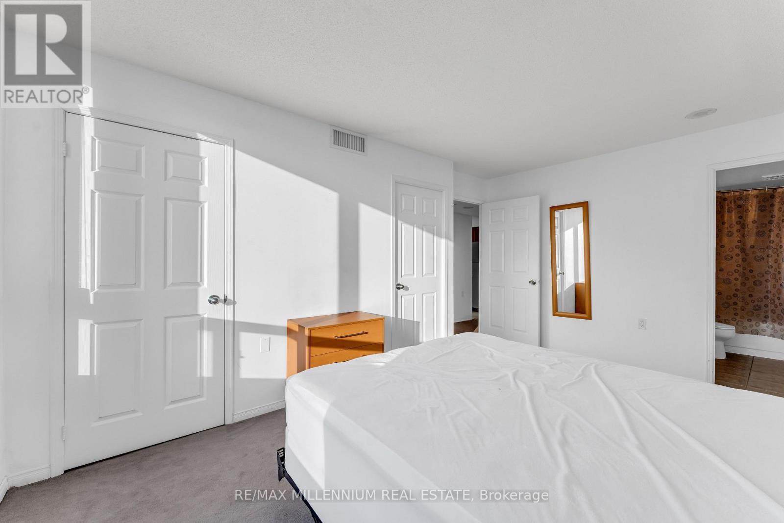 2302 - 35 Finch Avenue, Toronto, ON - Indoor Photo Showing Bedroom