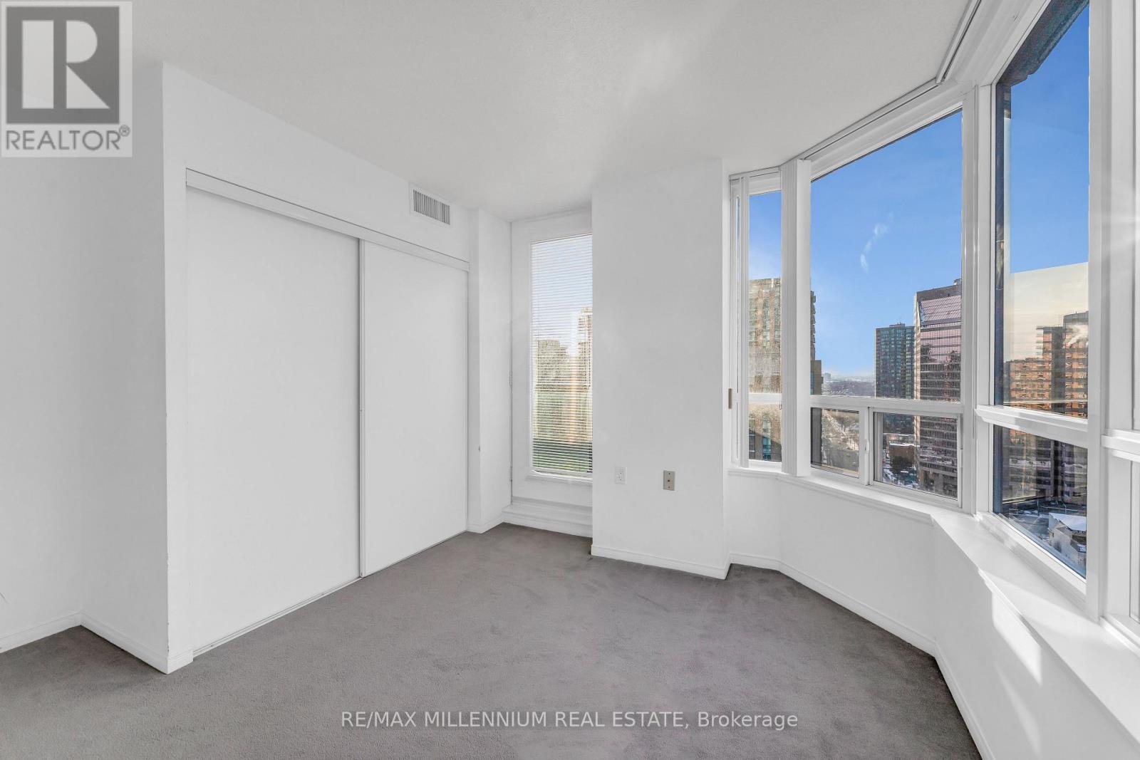 2302 - 35 Finch Avenue, Toronto, ON - Indoor Photo Showing Other Room