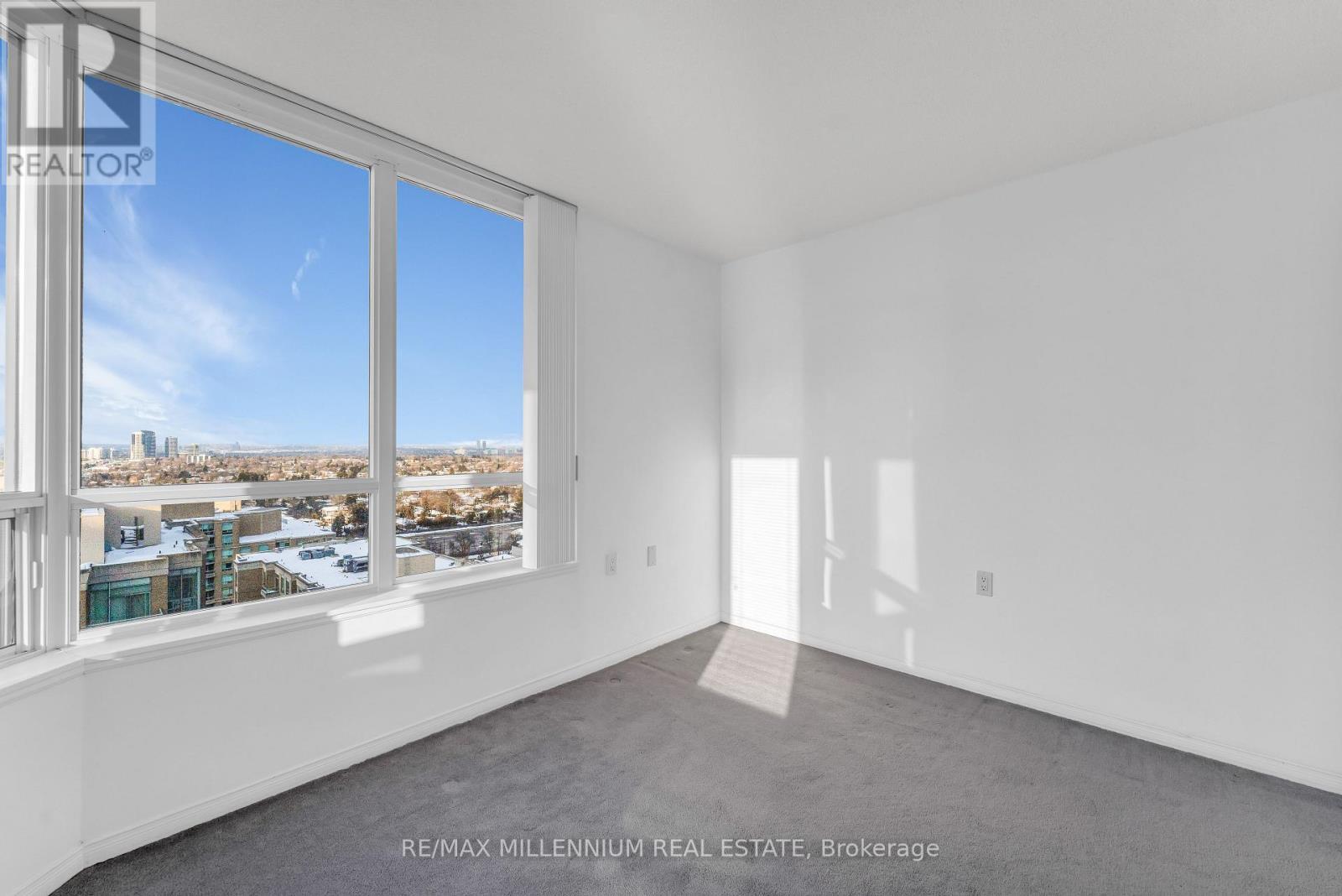 2302 - 35 Finch Avenue, Toronto, ON - Indoor Photo Showing Other Room