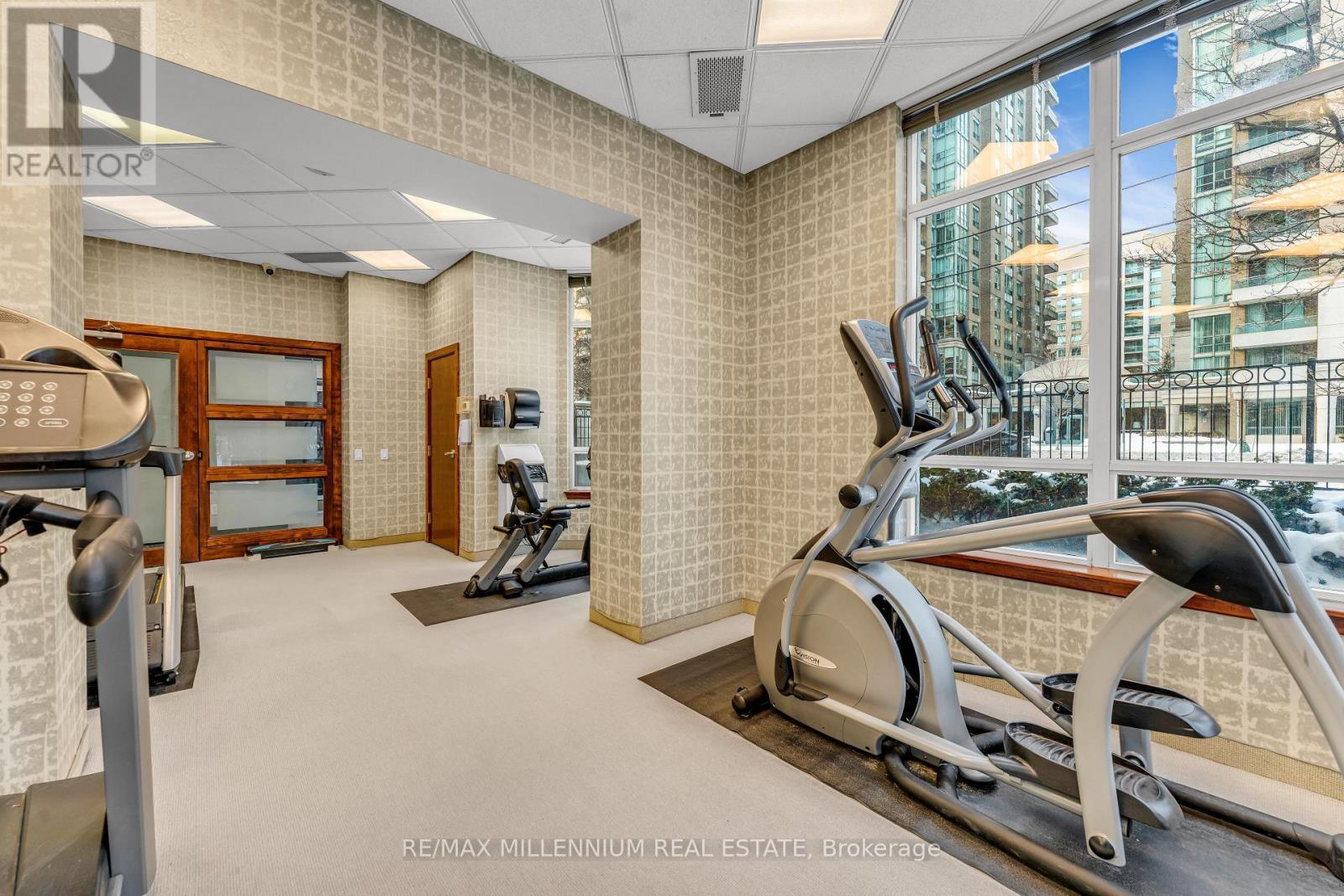 2302 - 35 Finch Avenue, Toronto, ON - Indoor Photo Showing Gym Room