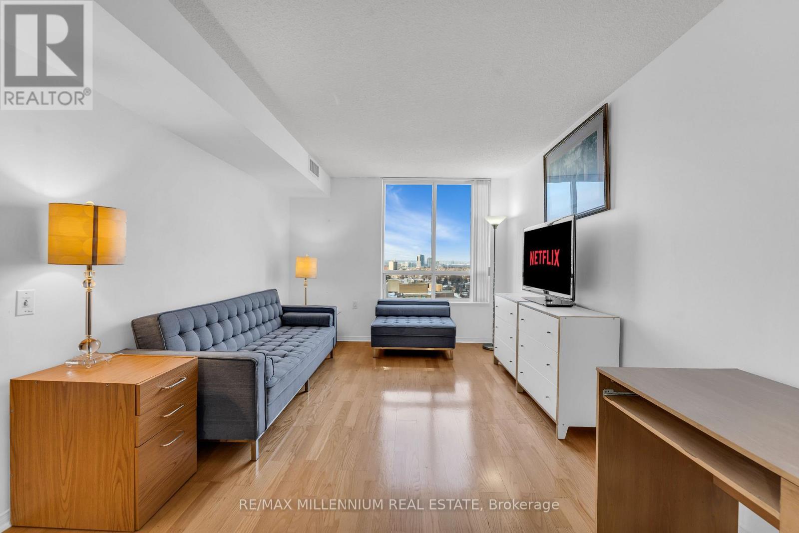 2302 - 35 Finch Avenue, Toronto, ON - Indoor