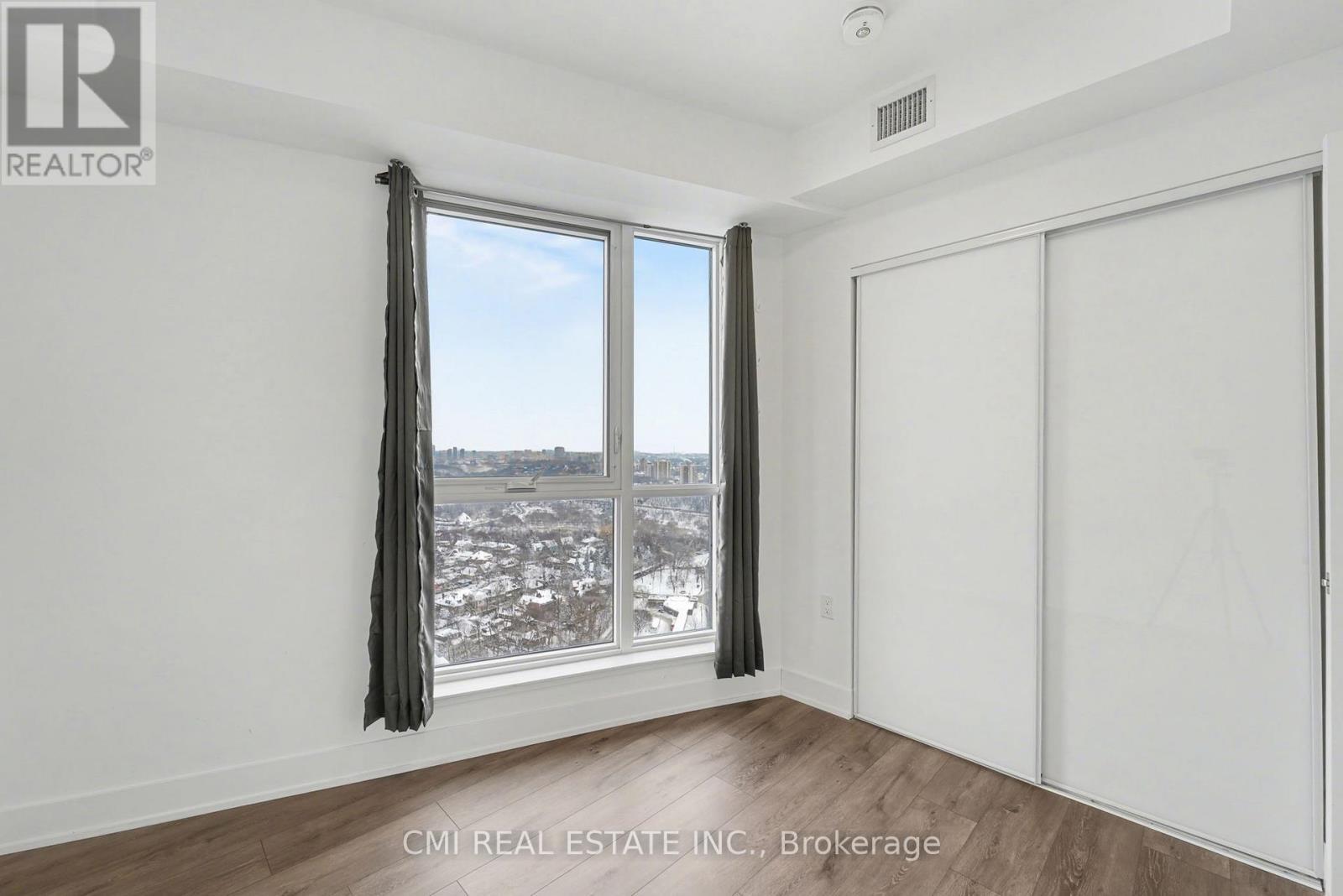 3317 - 585 Bloor Street E, Toronto, ON - Indoor Photo Showing Other Room