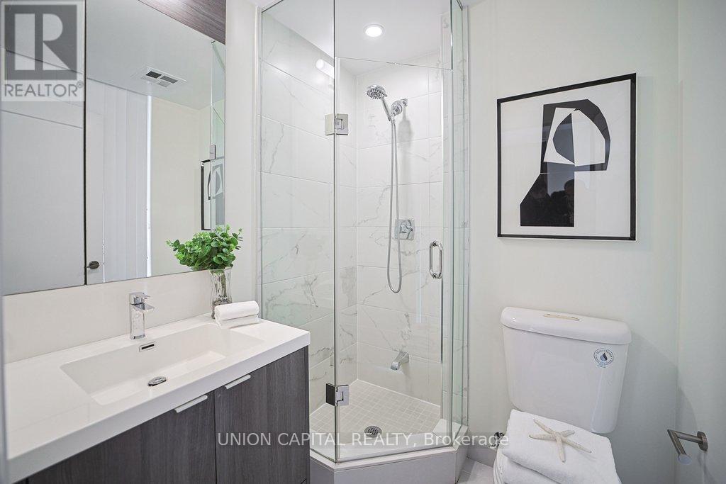 507 - 101 Erskine Avenue, Toronto, ON - Indoor Photo Showing Bathroom