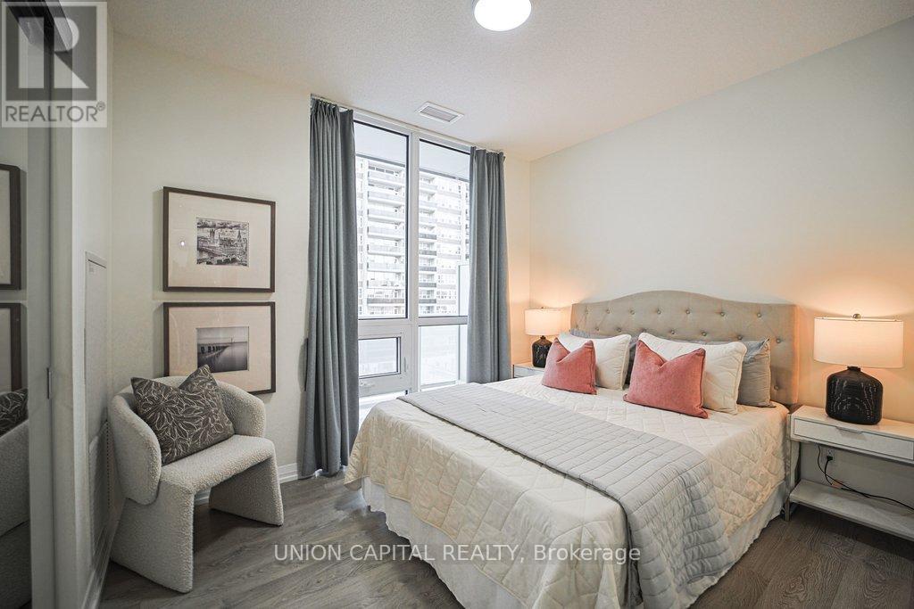 507 - 101 Erskine Avenue, Toronto, ON - Indoor Photo Showing Bedroom