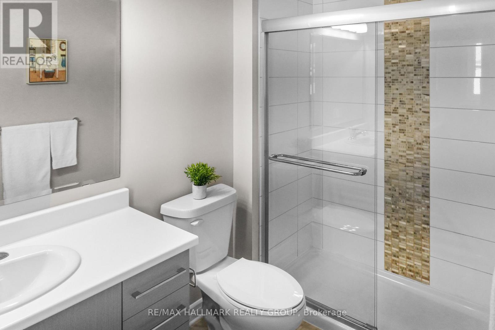 2534 River Mist Road, Ottawa, ON - Indoor Photo Showing Bathroom