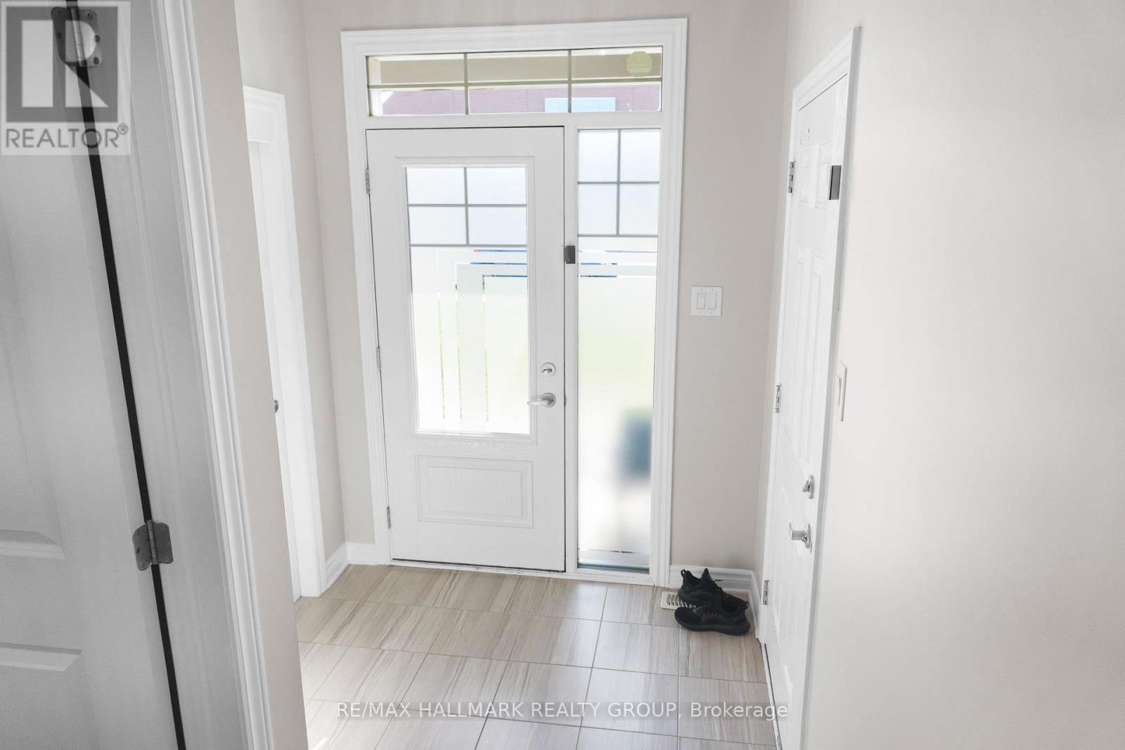 2534 River Mist Road, Ottawa, ON - Indoor Photo Showing Other Room