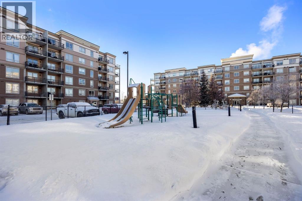 504, 136A Sandpiper Road, Fort Mcmurray, AB - Outdoor With Balcony With Facade