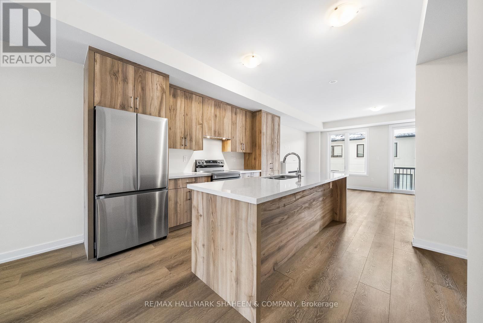 1354 Kaniv Street, Oakville, ON - Indoor Photo Showing Kitchen