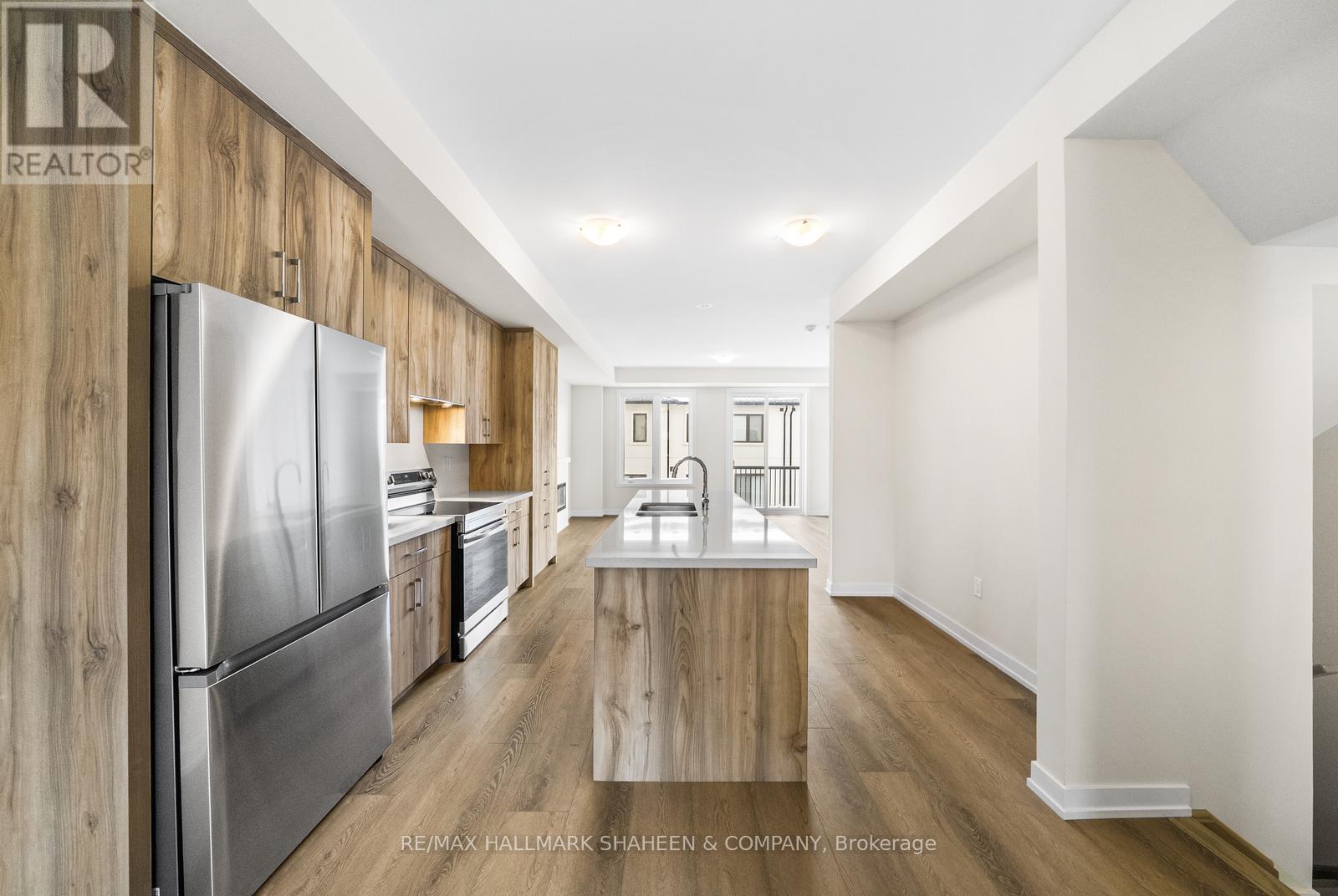 1354 Kaniv Street, Oakville, ON - Indoor Photo Showing Kitchen
