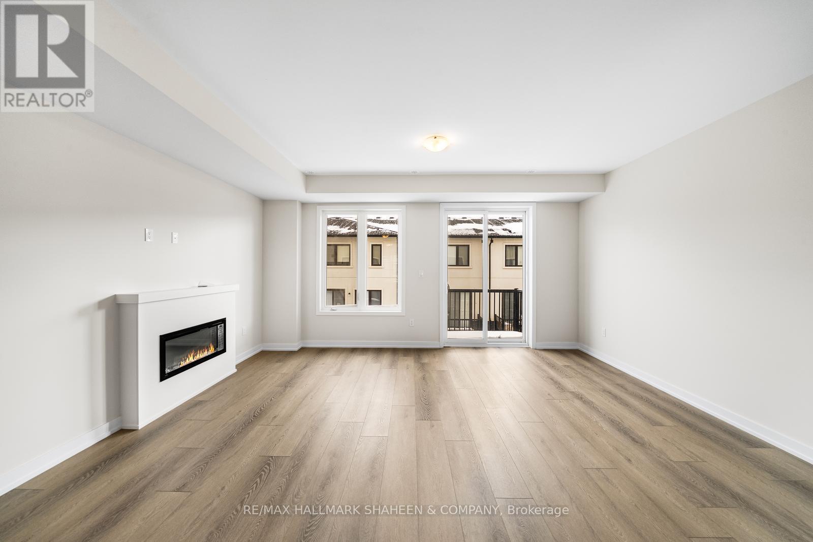 1354 Kaniv Street, Oakville, ON - Indoor Photo Showing Living Room With Fireplace