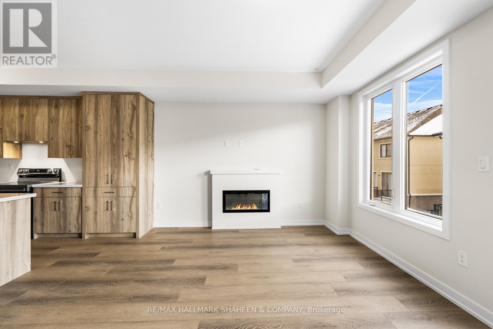 1354 Kaniv Street, Oakville, ON - Indoor With Fireplace