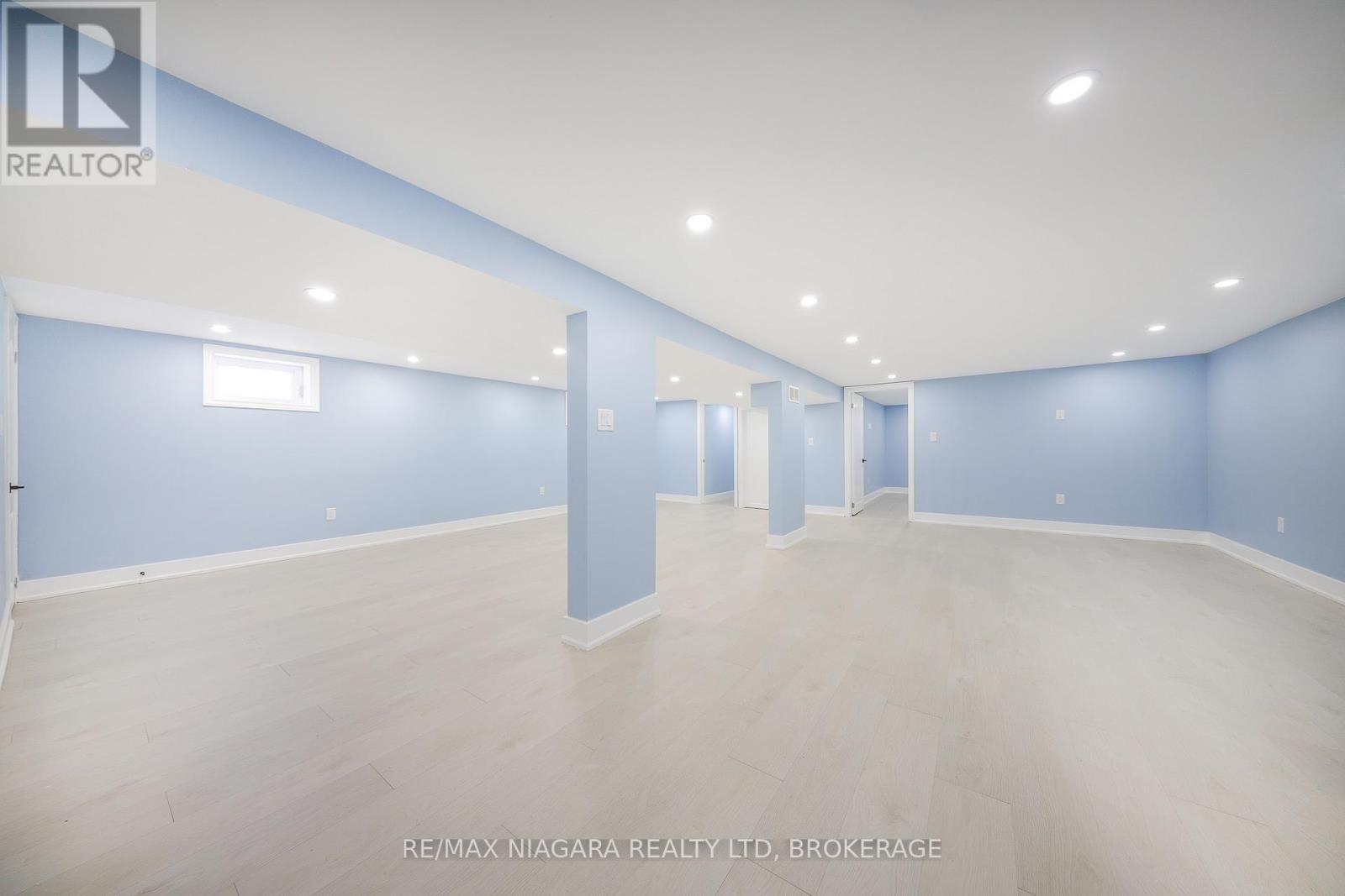 5 Meadowvale Drive, St. Catharines (Lakeport), ON - Indoor