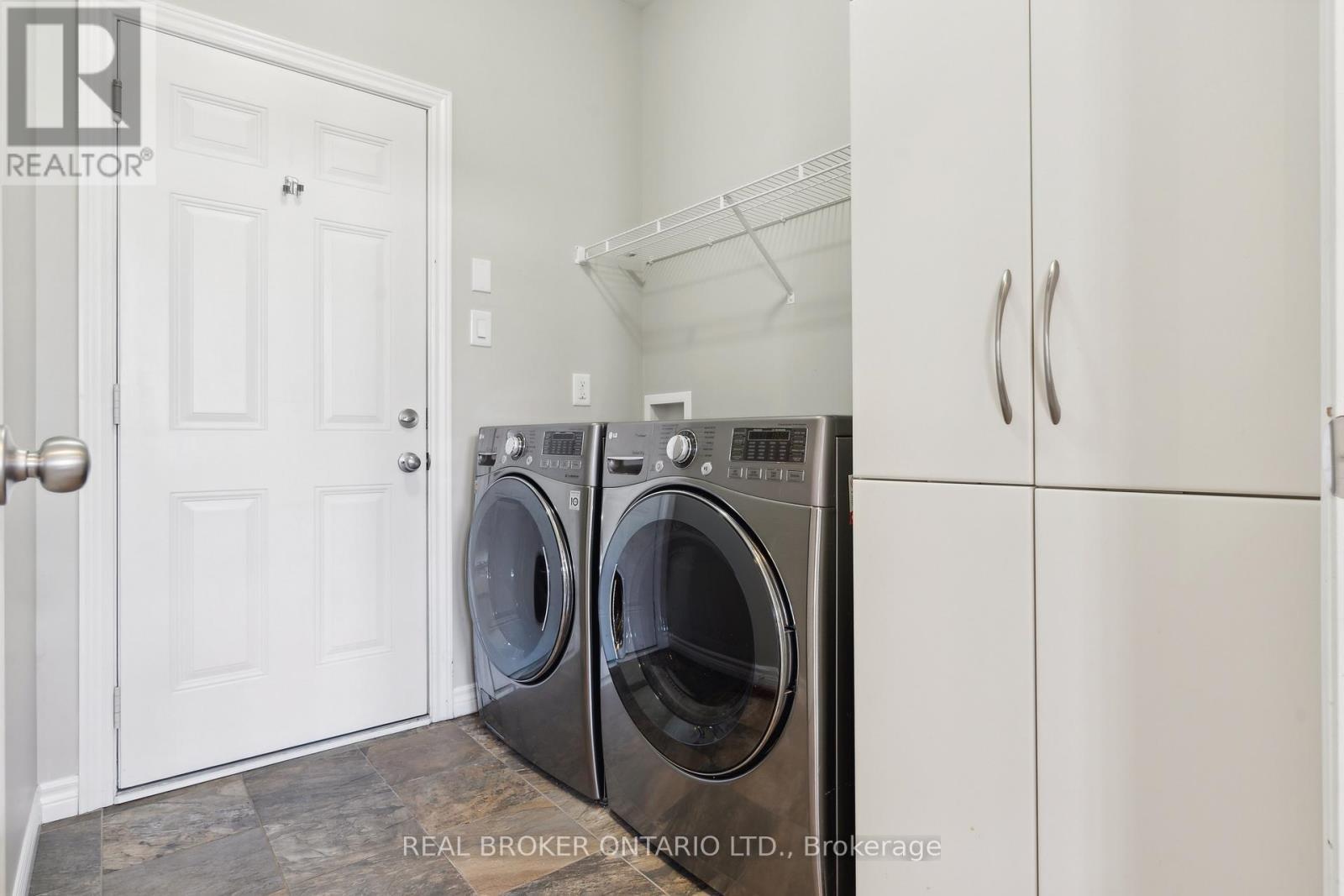 51 Waterside Drive, Carleton Place, ON - Indoor Photo Showing Laundry Room
