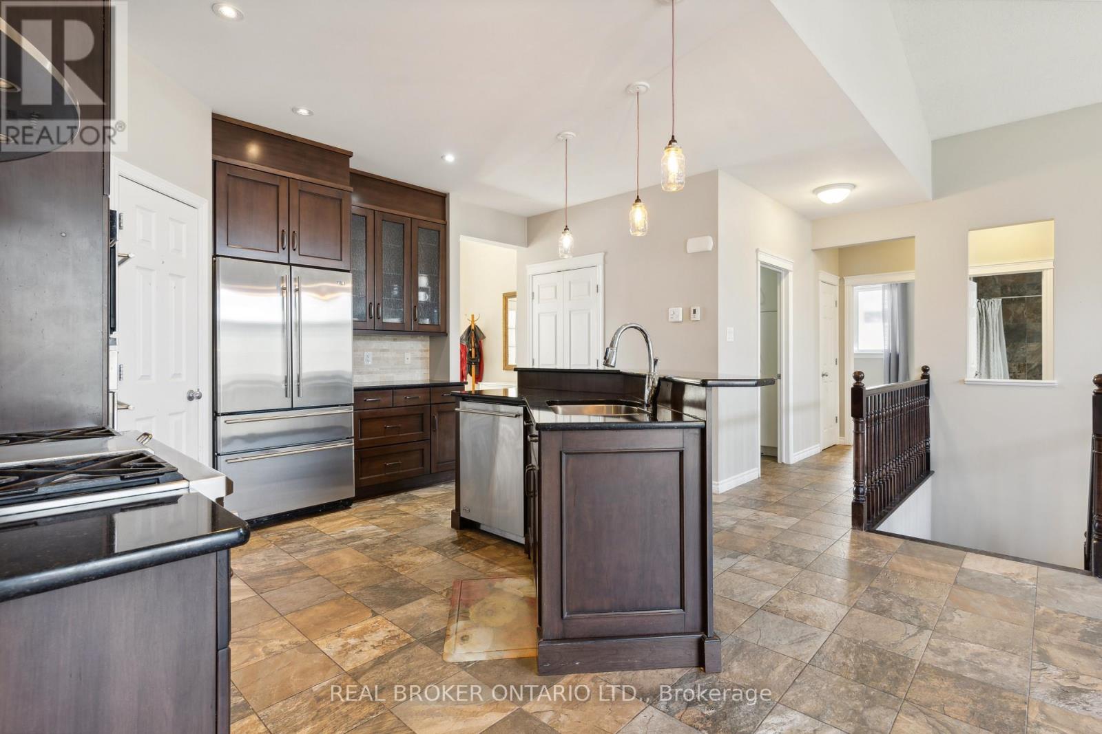 51 Waterside Drive, Carleton Place, ON - Indoor Photo Showing Kitchen With Upgraded Kitchen