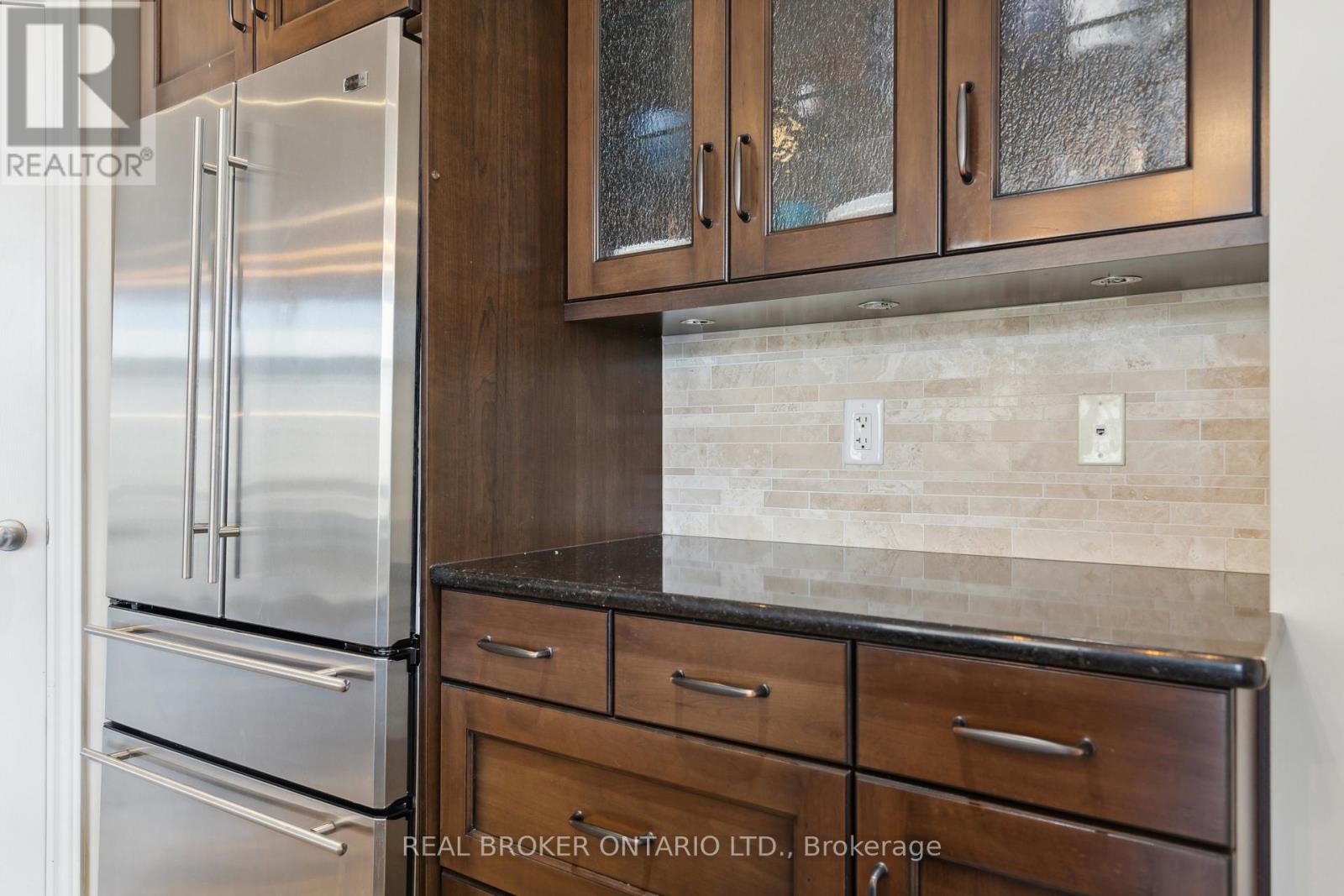 51 Waterside Drive, Carleton Place, ON - Indoor Photo Showing Kitchen