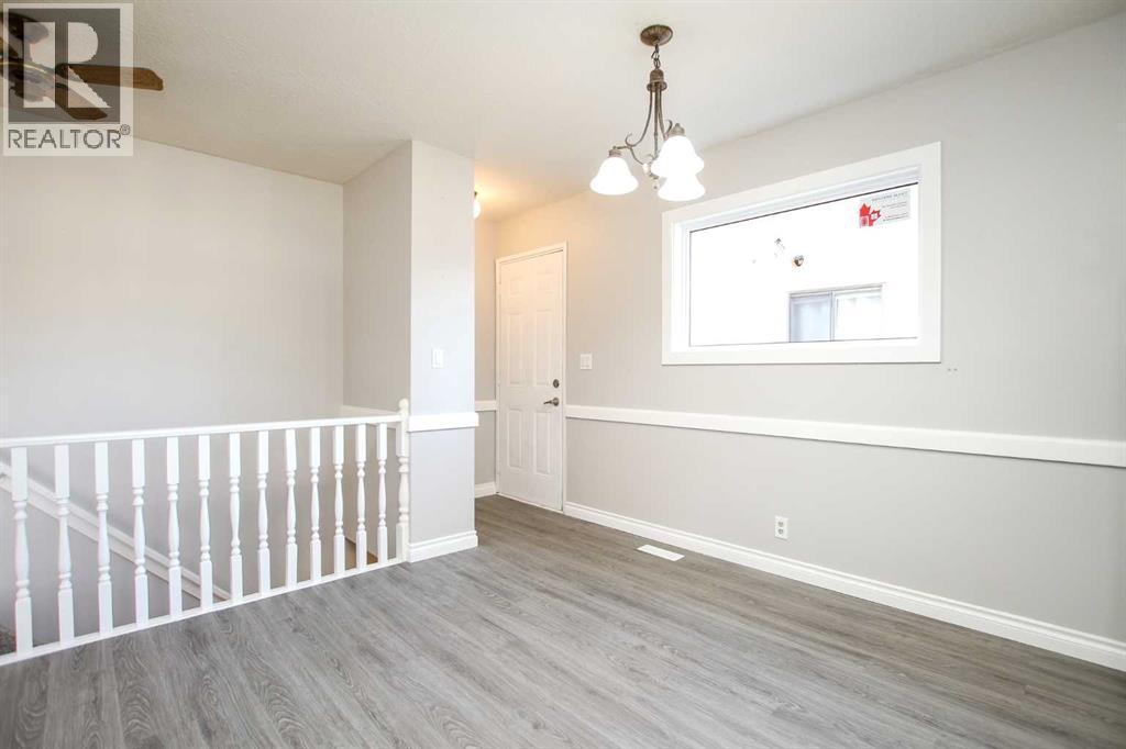 Kitchen & Dining - 69 Erickson Drive, Red Deer, AB - Indoor Photo Showing Other Room