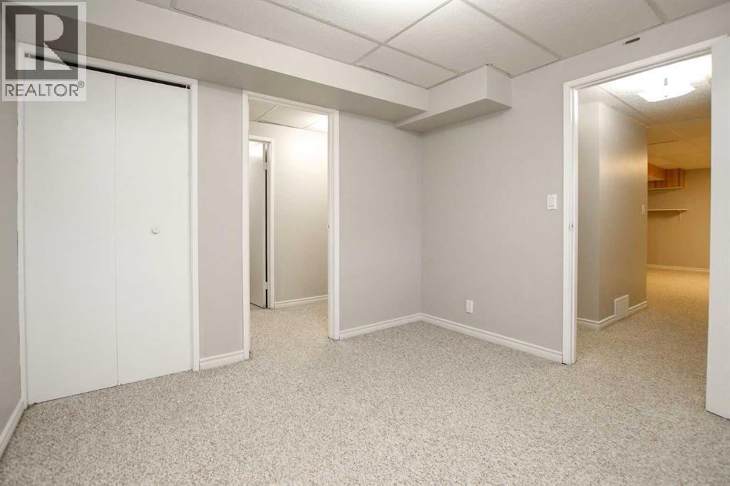 Bedroom 4 - 69 Erickson Drive, Red Deer, AB - Indoor Photo Showing Other Room