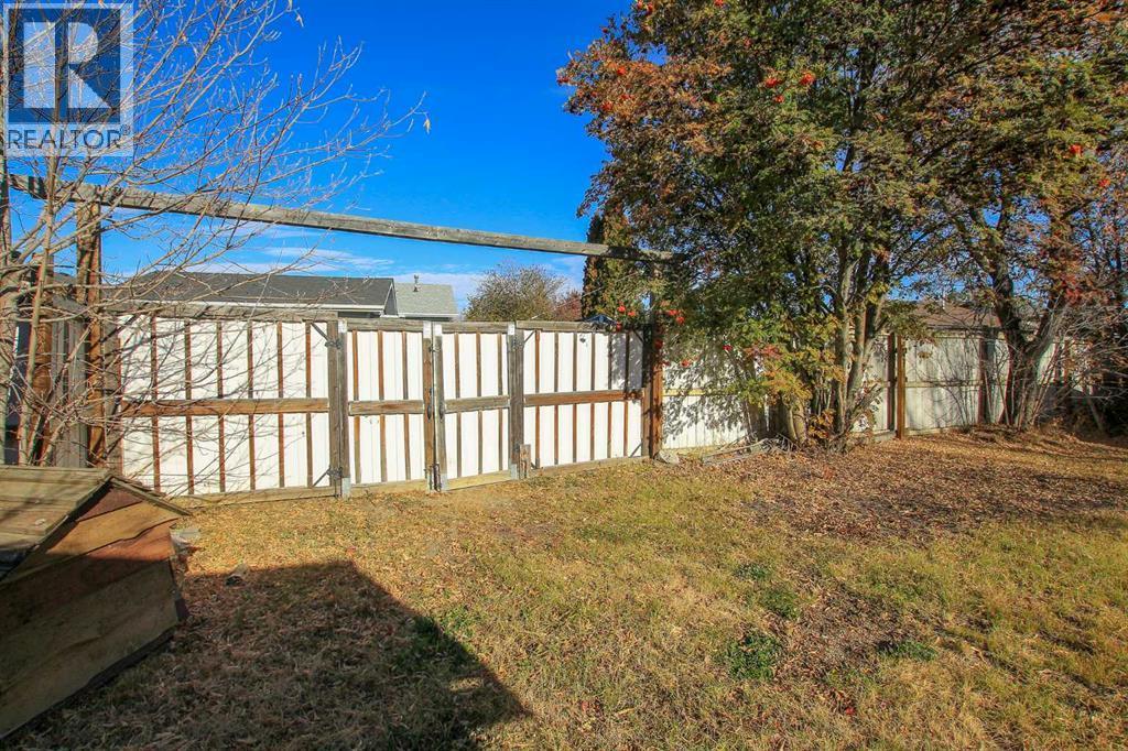 Backyard - RV Gate - 69 Erickson Drive, Red Deer, AB - Outdoor With View