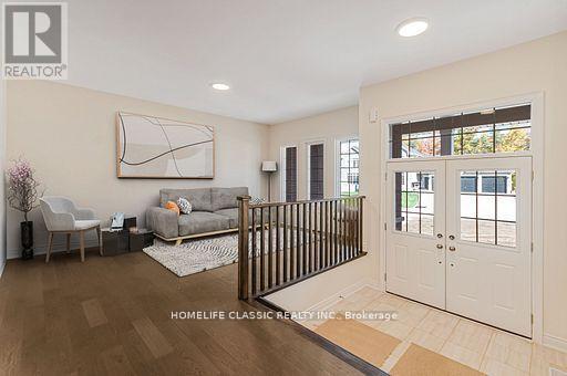 74 Ruby Drive, Oro-Medonte, ON - Indoor Photo Showing Other Room