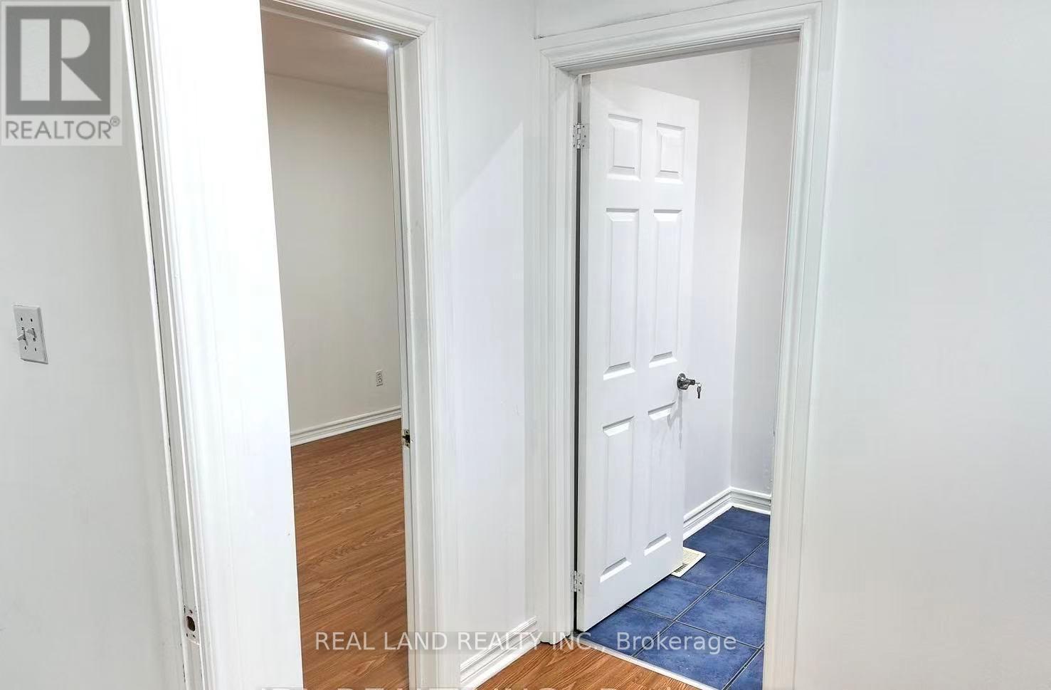 132 Edgecroft Road, Toronto, ON - Indoor Photo Showing Other Room