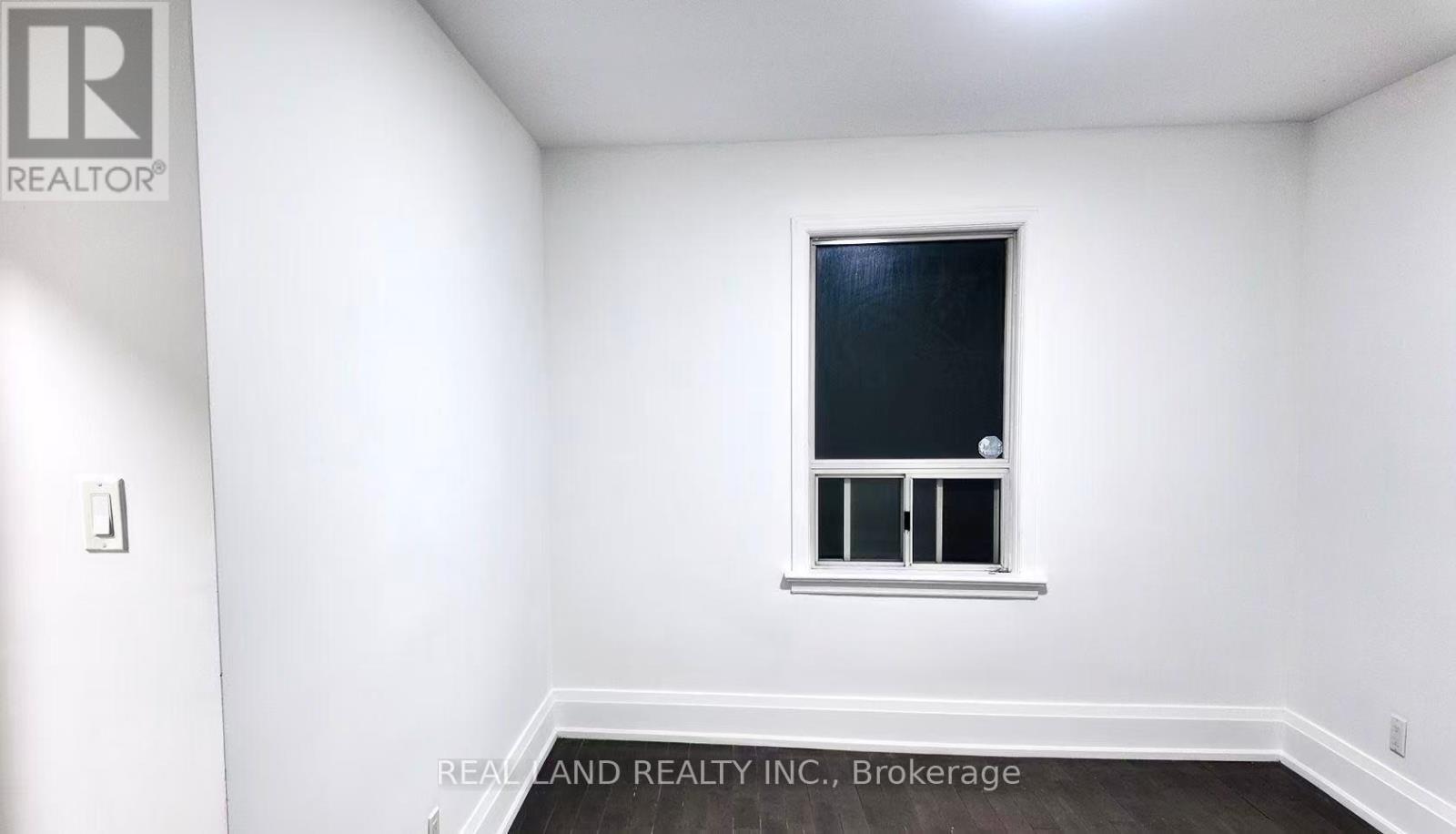 132 Edgecroft Road, Toronto, ON - Indoor Photo Showing Other Room