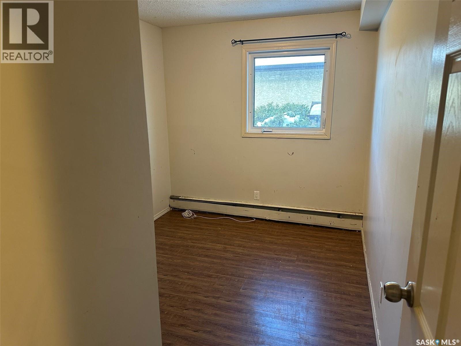 201 3094 5Th Avenue E, Prince Albert, SK - Indoor Photo Showing Other Room