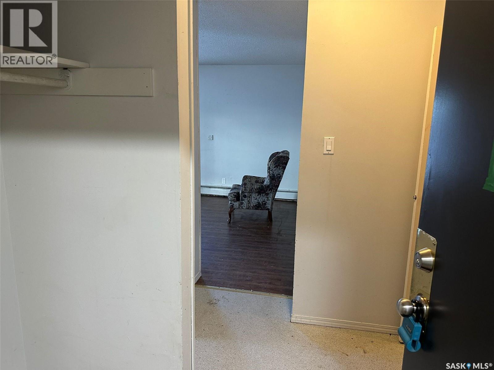 201 3094 5Th Avenue E, Prince Albert, SK - Indoor Photo Showing Other Room
