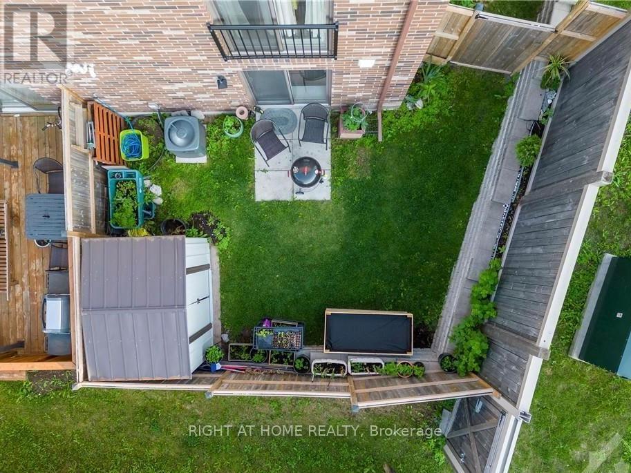 558 Recolte Private, Ottawa, ON - Outdoor
