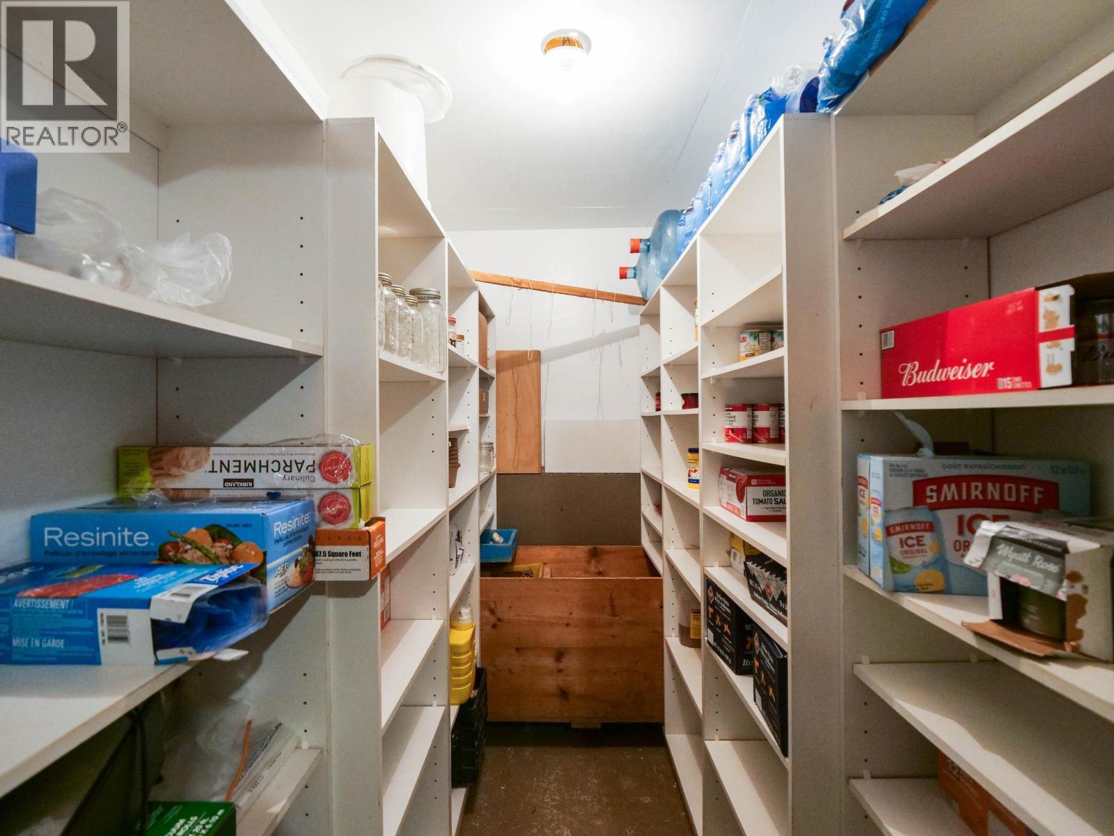 1282 Omega Road, Quesnel, BC - Indoor With Storage