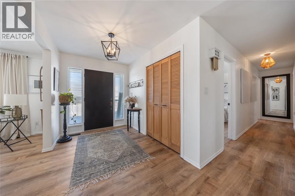 5328 Mandaumin Road, Plympton-Wyoming, ON - Indoor Photo Showing Other Room