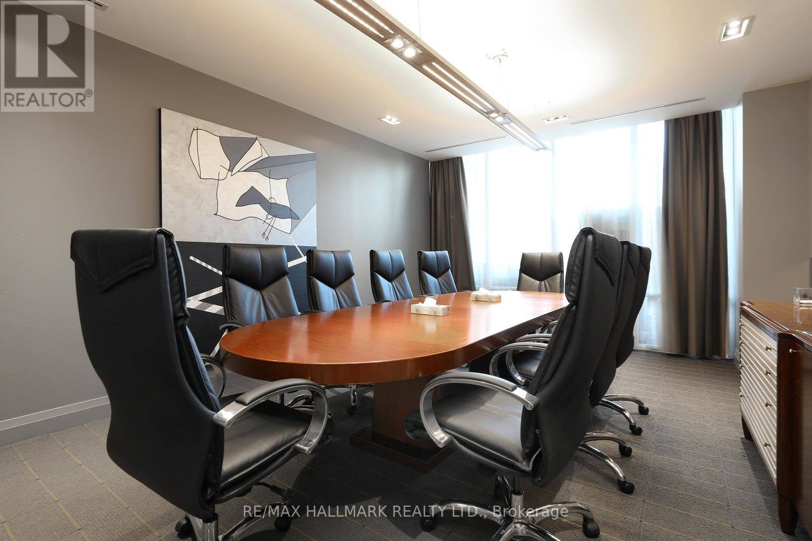 Meeting room - 611 - 1 Bedford Road, Toronto, ON - Indoor