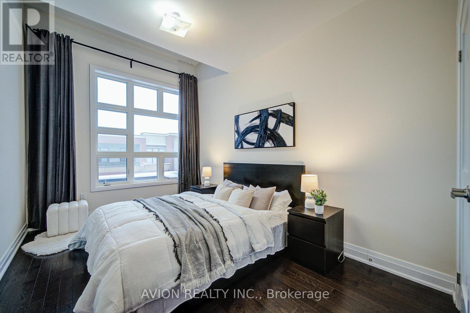 42 Causland Lane, Richmond Hill, ON - Indoor Photo Showing Bedroom