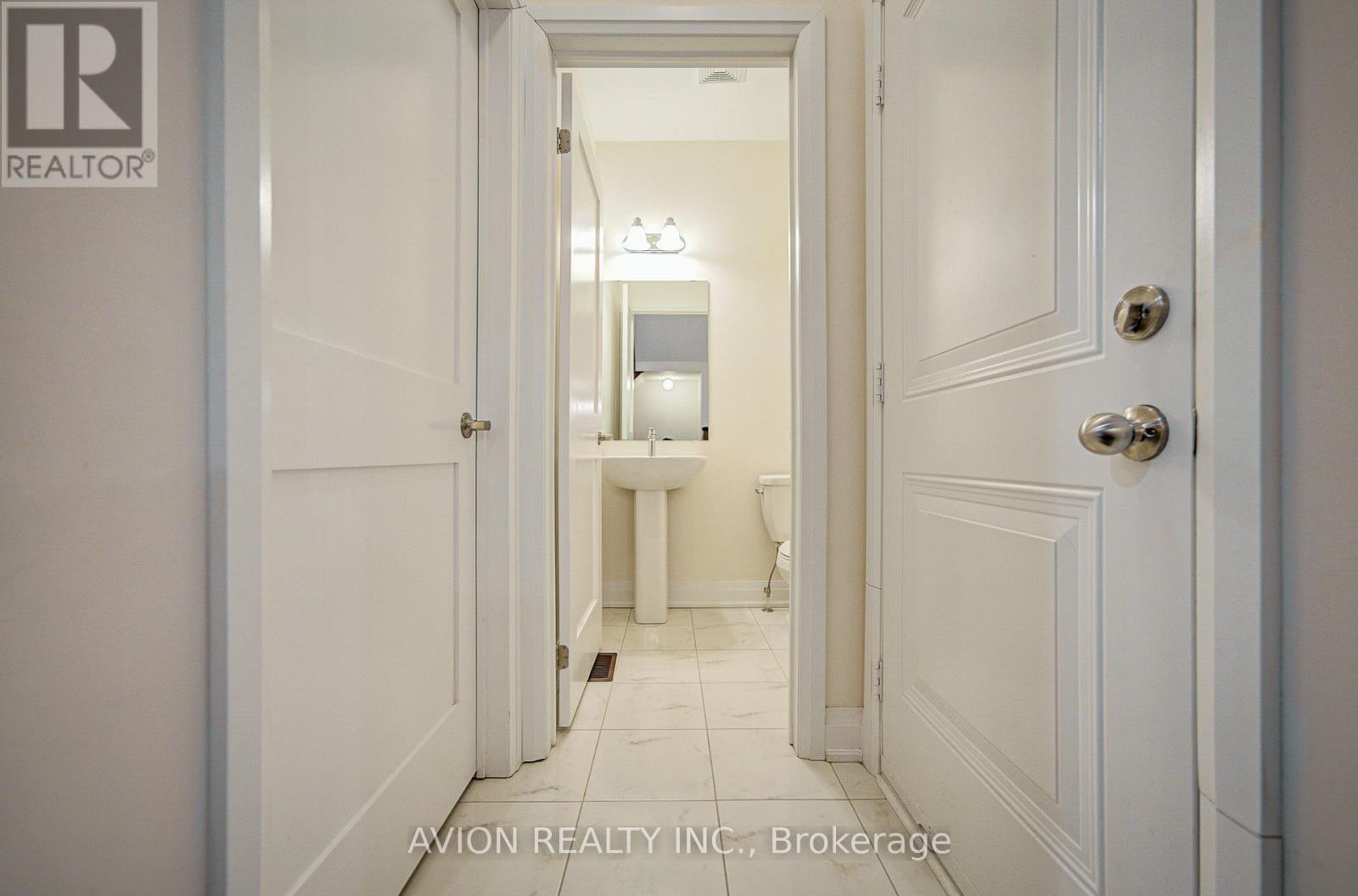 42 Causland Lane, Richmond Hill, ON - Indoor Photo Showing Other Room