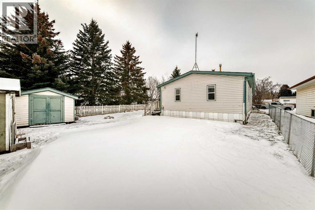5209 46 Street, Rimbey, AB - Outdoor With Exterior