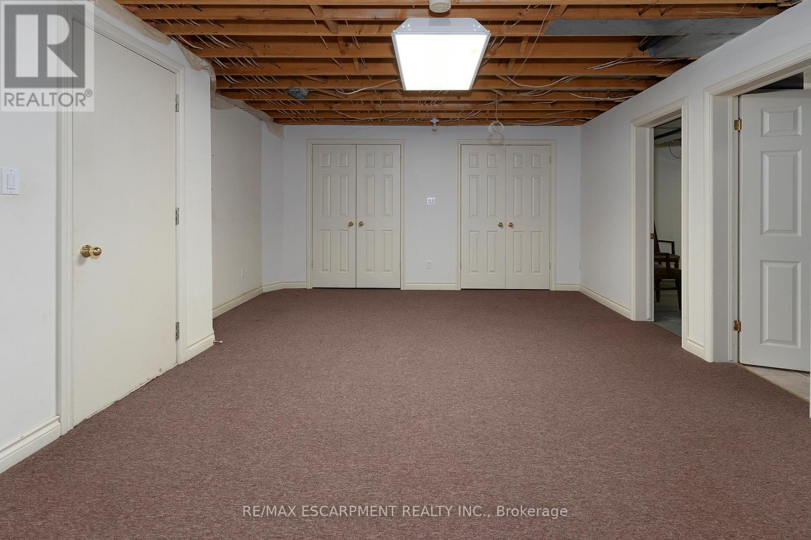 6005 Mountaingate Drive, Niagara Falls, ON - Indoor Photo Showing Basement