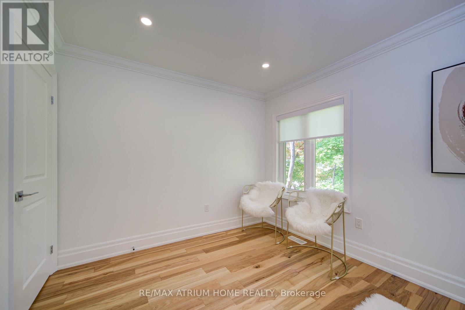 2 - 111 Wilson Street E, Hamilton, ON - Indoor Photo Showing Other Room