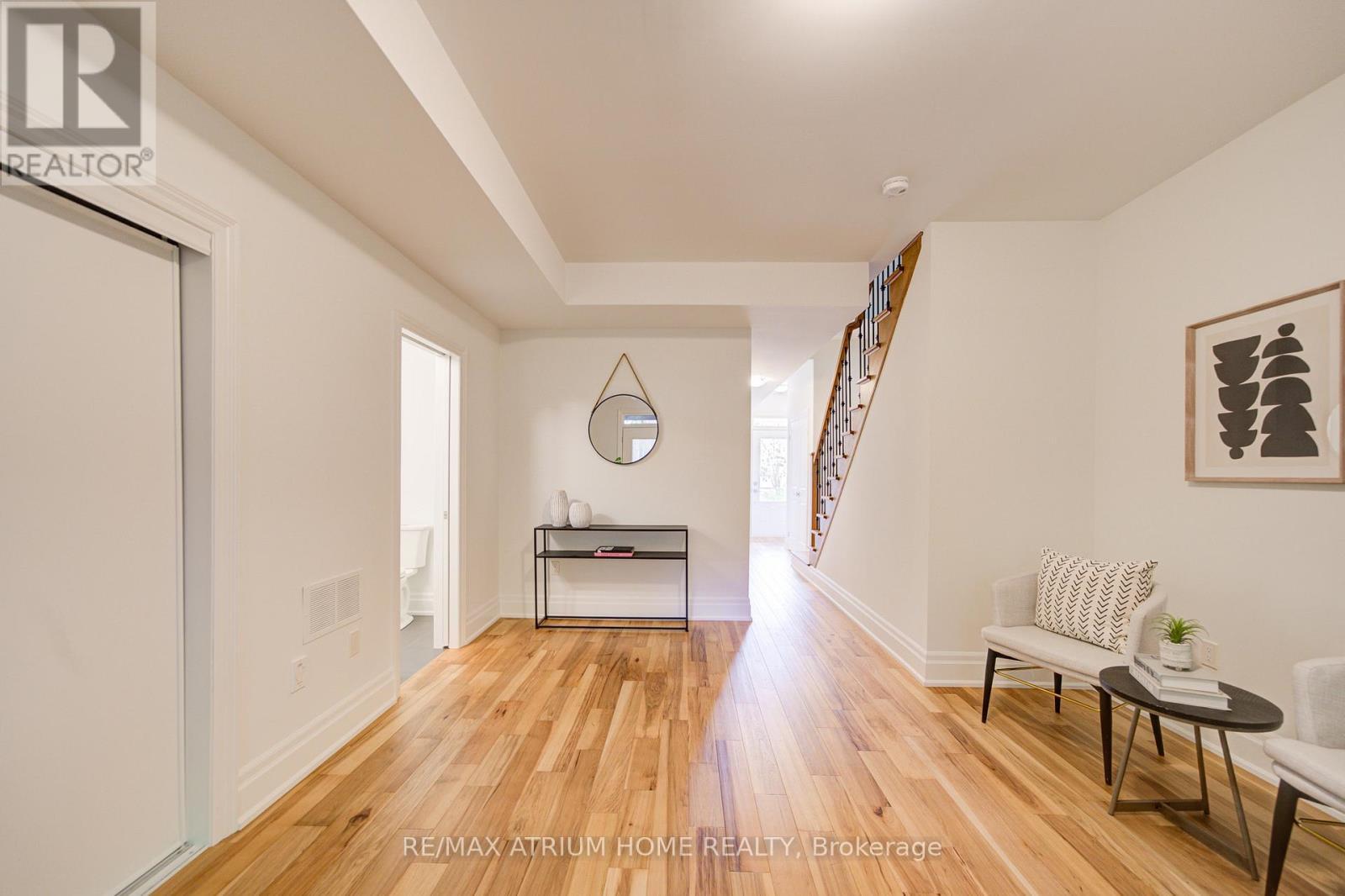 2 - 111 Wilson Street E, Hamilton, ON - Indoor