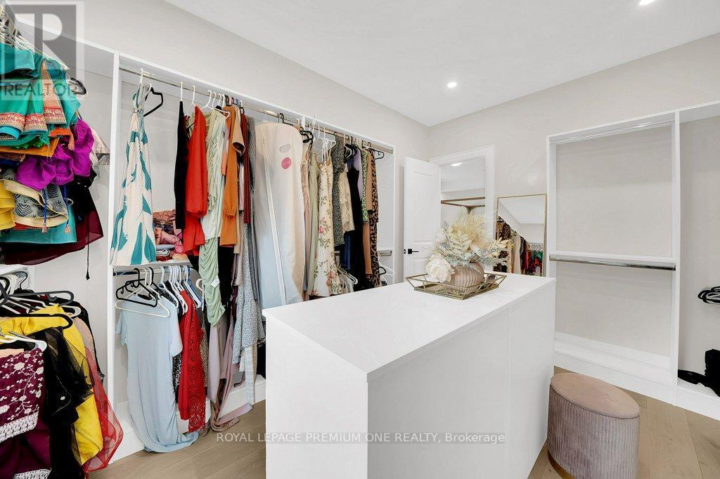 104 Greville Street, Vaughan, ON - Indoor With Storage