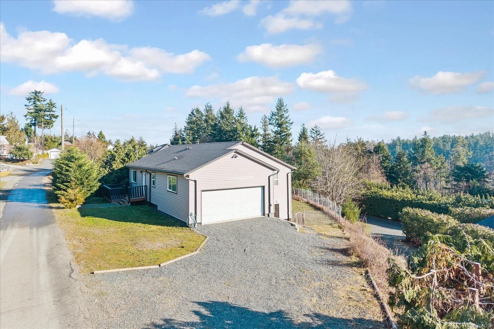 1770 Jay Bell Trail, Qualicum Beach, BC