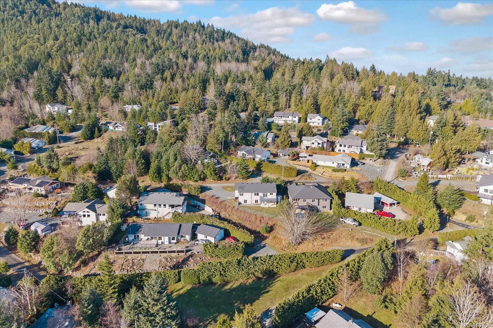 1770 Jay Bell Trail, Qualicum Beach, BC